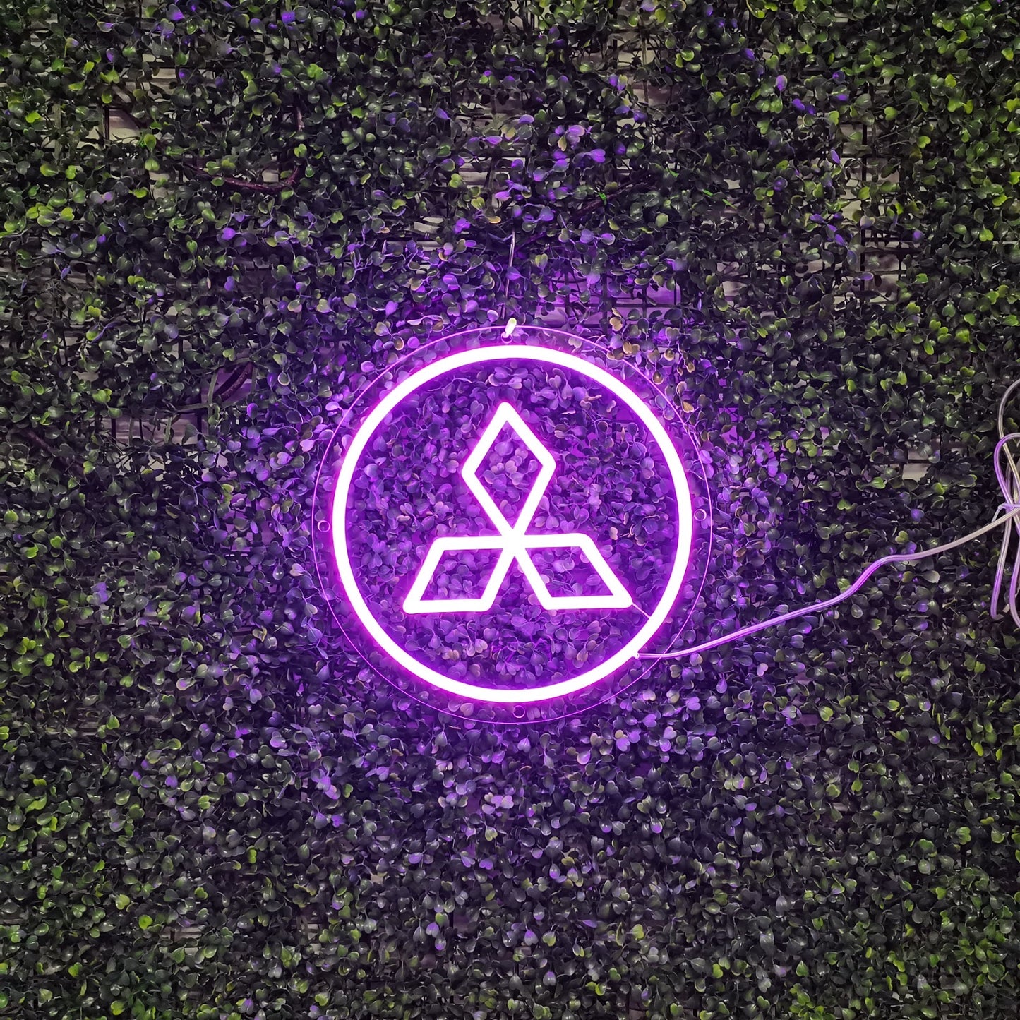 Mitzi LED Neon Sign SHOWROOM SAMPLE 50% OFF